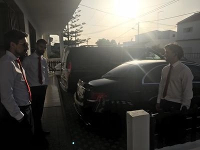 Chauffeur service<br>Faro central taxis team<br>Team of drivers from central Faro Taxis, living between taxi, chauffeur and transfer services
